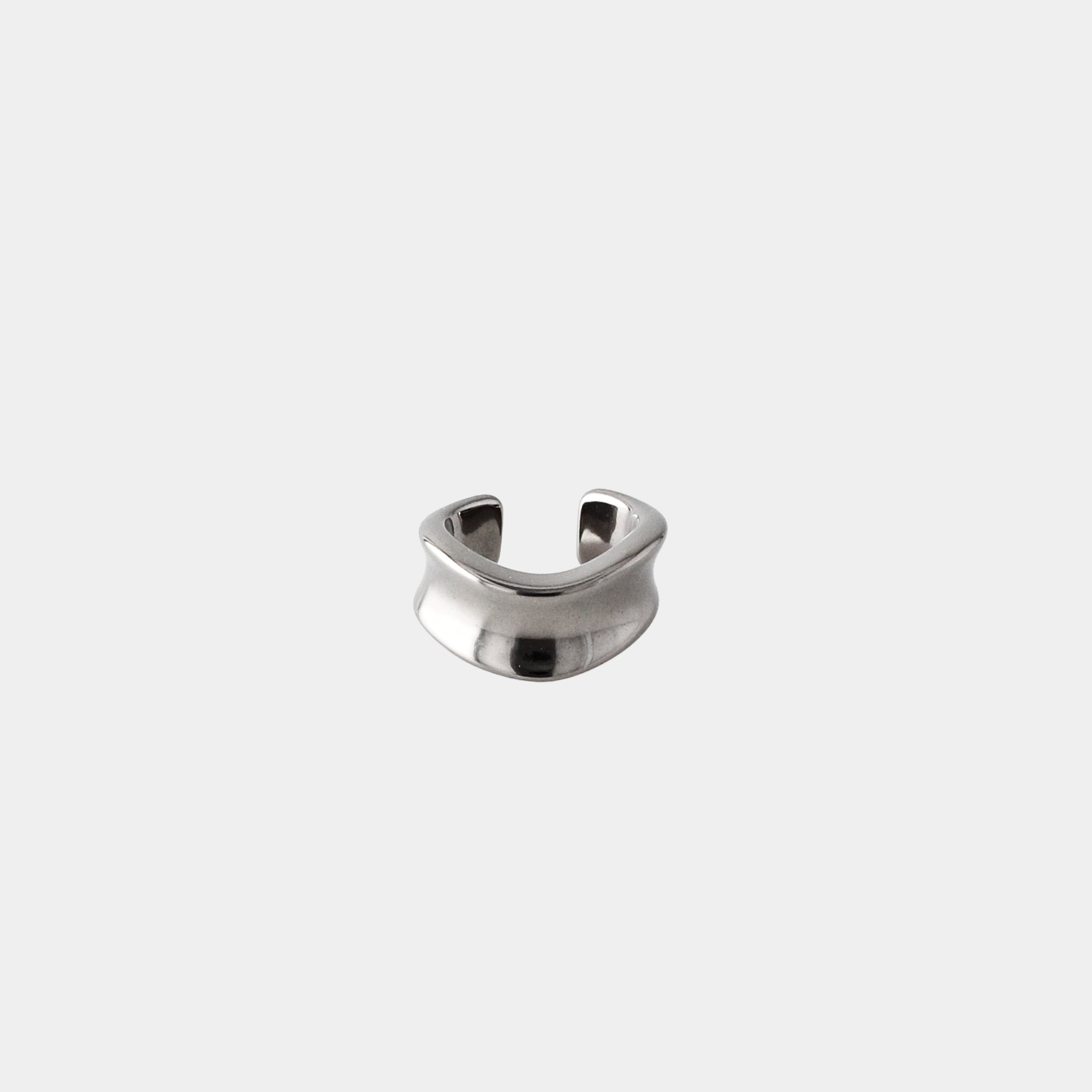 Titanium Earcuff 1001 – LÉGER
